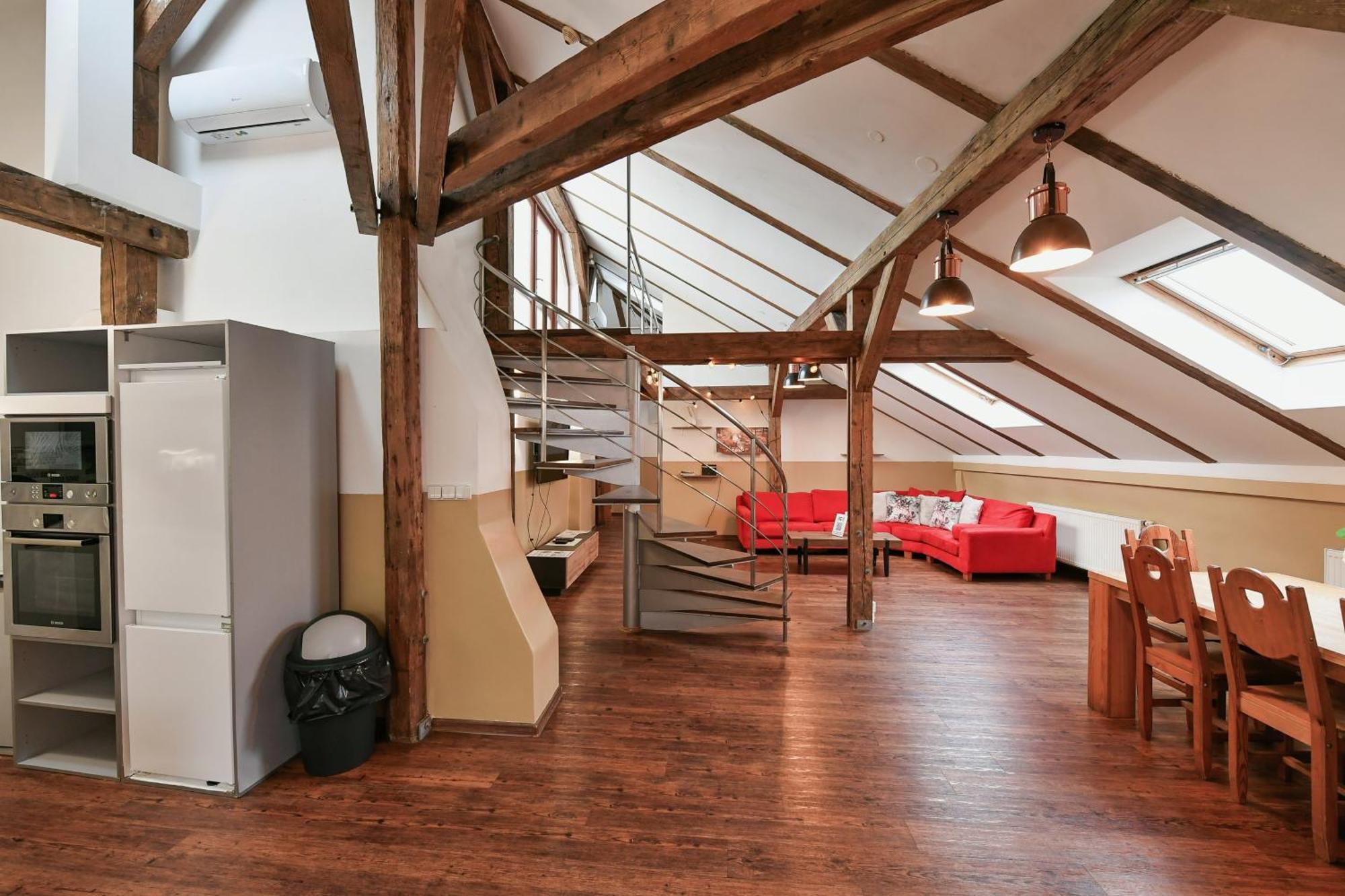 פראג Amazing Charles Bridge Apartment מראה חיצוני תמונה