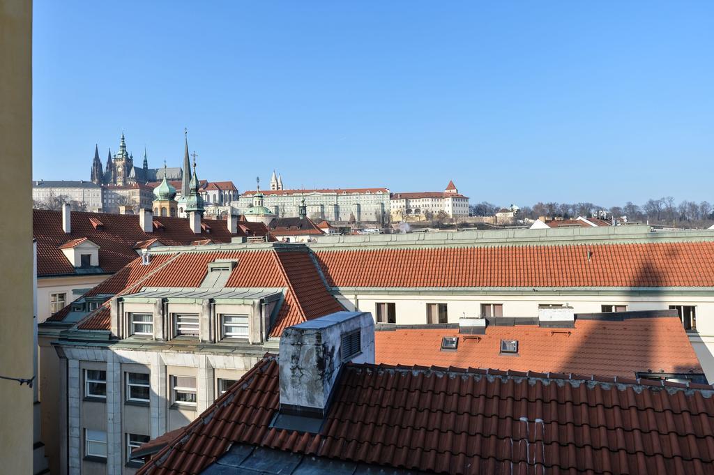 פראג Amazing Charles Bridge Apartment מראה חיצוני תמונה